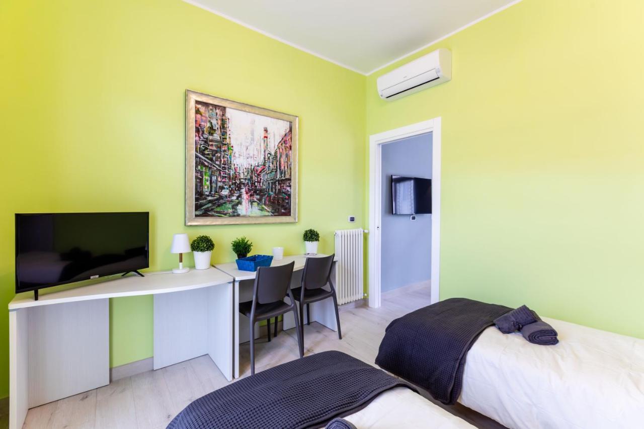 Apartamento Hostly - Art & Color Rome Midtown - 3Br 2Ba Exterior foto